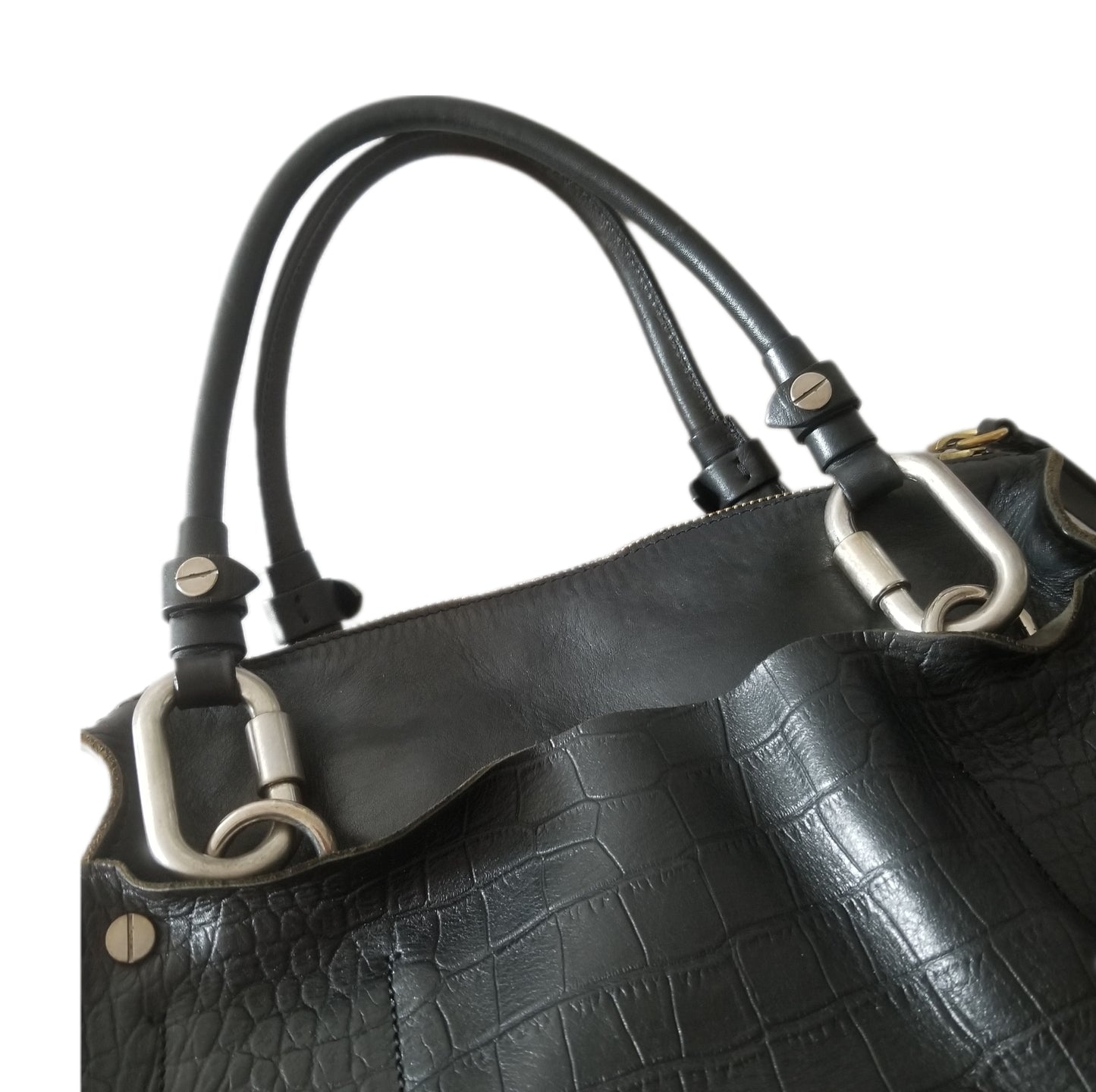 Chloé Cyndi Embossed Leather Handbag in Black