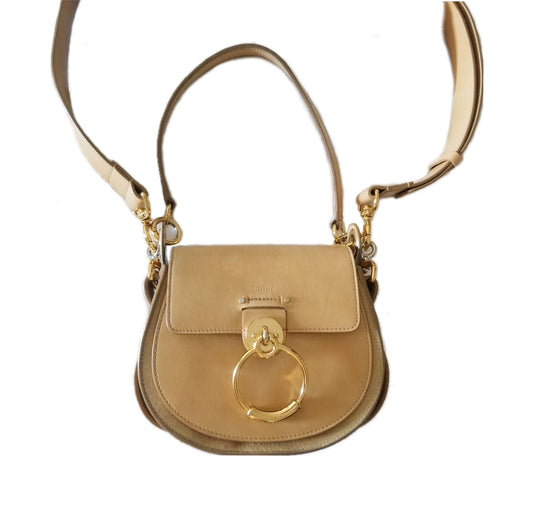 Chloé Small Tess Leather Handbag in Tan