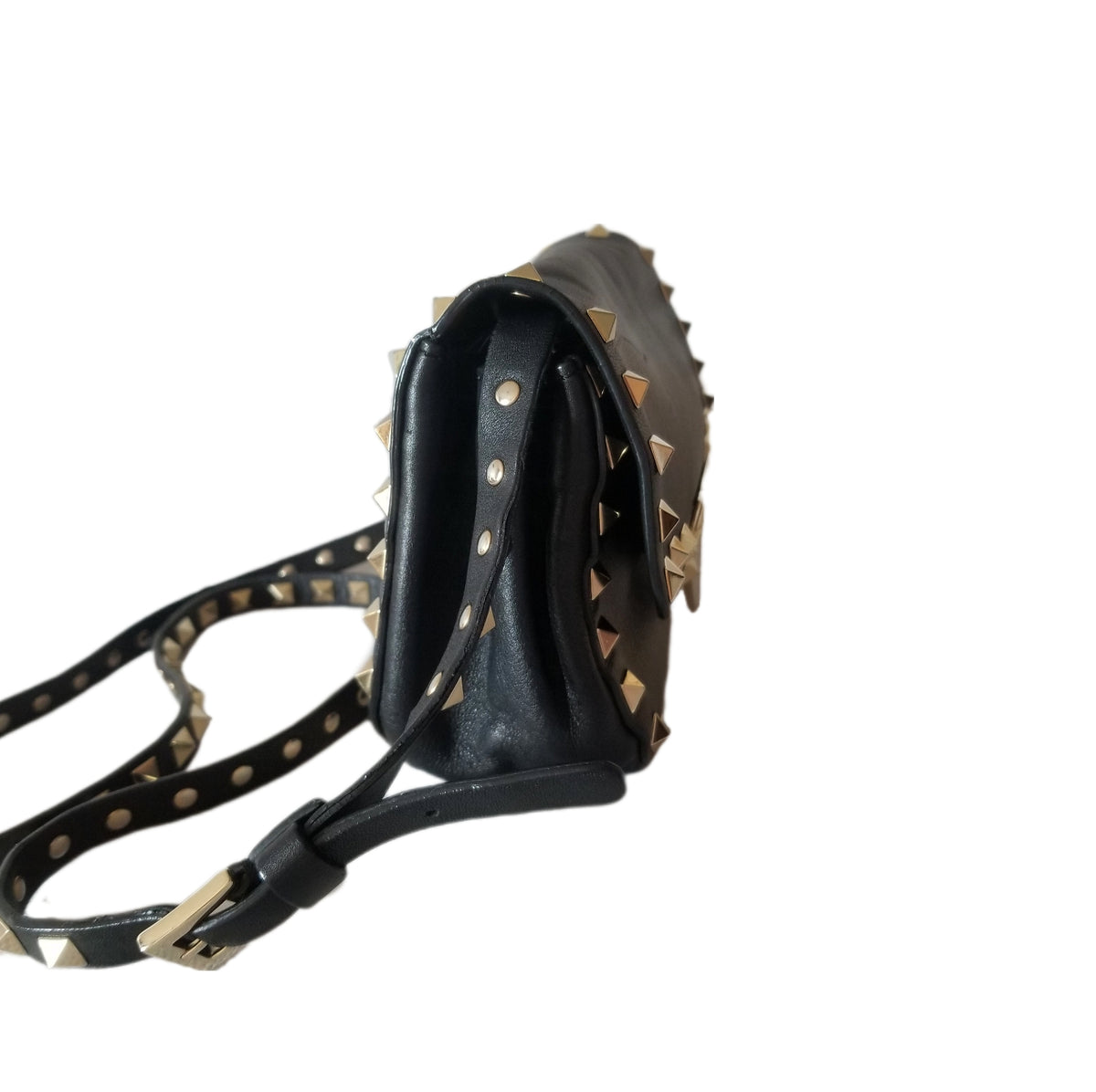 Preloved Valentino Garavani Rockstud Mini Crossbody Bag in Black with Gold stud