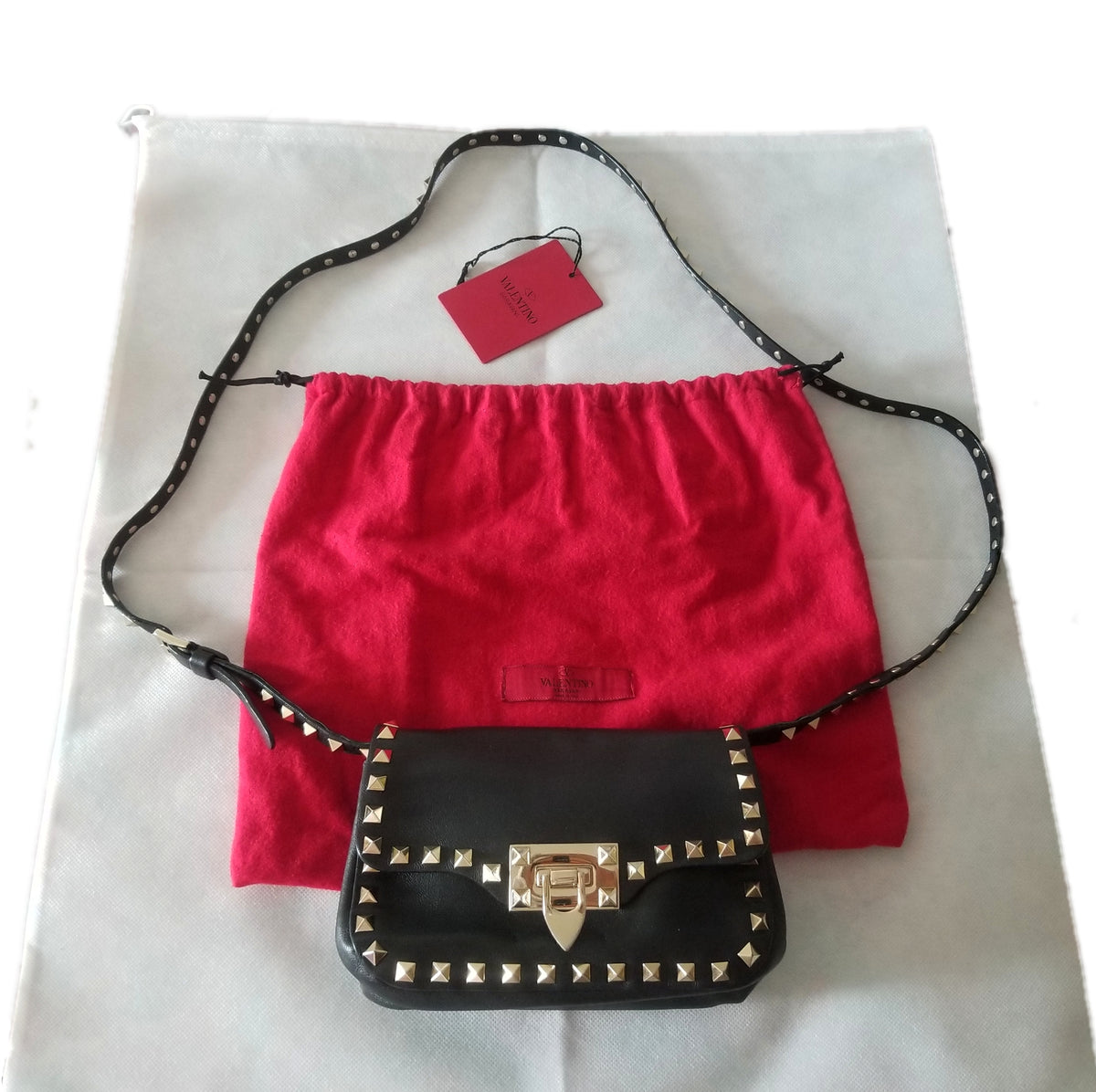 Preloved Valentino Garavani Rockstud Mini Crossbody Bag in Black with Gold stud